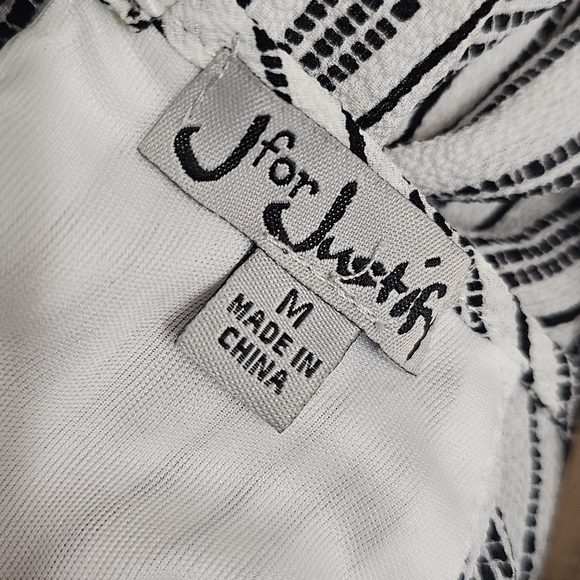 J Is For Justify Striped Halter Neck Romper Size M - Picture 5 of 5